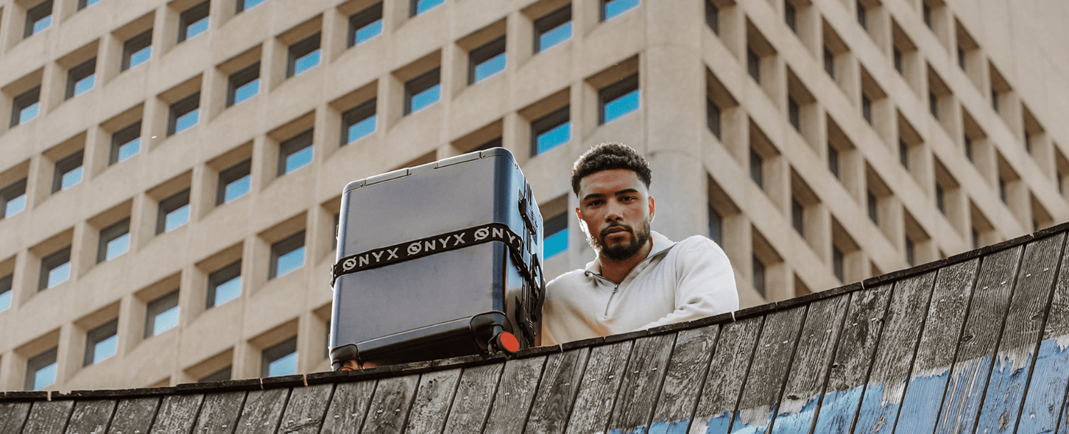 Ontdek de Magie van de Feestdagen met de ONYX Geschenkgids!