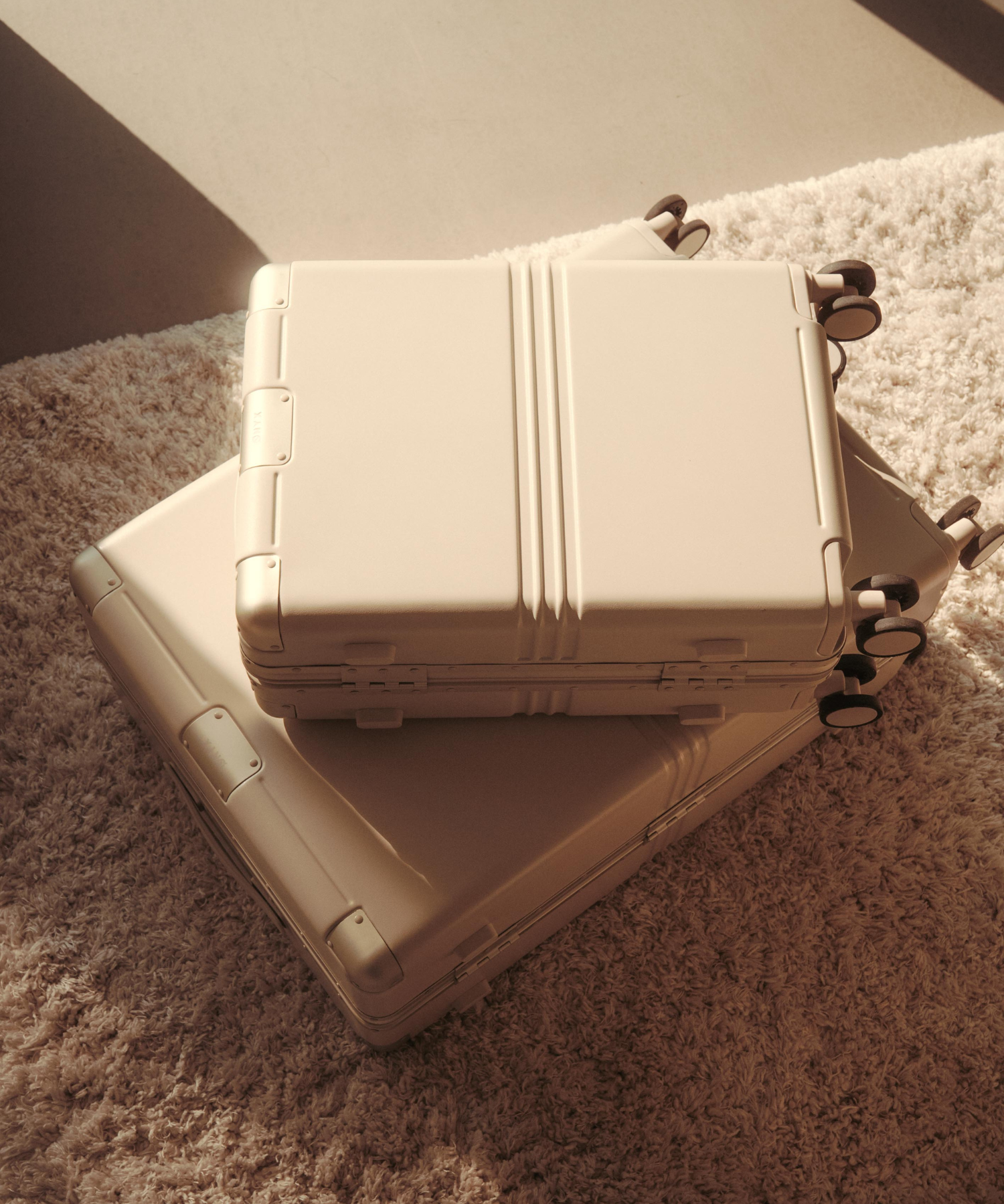 #kleur_ivory white